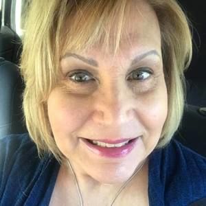 Meet your Posher, Lynn